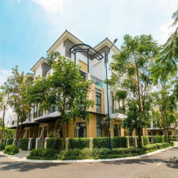 Bán biệt thự Cao Đức Lân, dt: 10x20m, 1 hầm 3 lầu, giá 53 tỷ