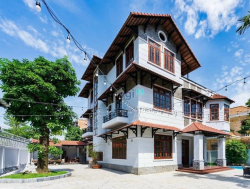 Cho Thuê Biệt Thự Sân Vườn 33 Mai Thị Lựu “10x30M”, 2 Lầu, 4 Phòng VIP