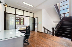 Cho Thuê Biệt Thự Sân Vườn 33 Mai Thị Lựu “10x30M”, 2 Lầu, 4 Phòng VIP
