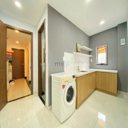 Cho thuê 1 phòng ngủ bancong - 45m2 - gần công viên Lê Văn Tám, Quận 1