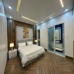 Xoay tiền bán căn HXH Nguyễn Đình Khơi, P.4, Tân Bình, 72m2, 2tỷ250tr