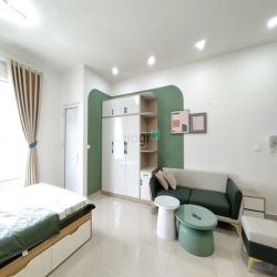 Cho thuê chung cư 1pn 1wc Sunrise City View Quận 7 . 39m2 giá 12tr