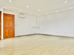 Văn Phòng 100m2 Tân bình giá 23tr, free quản lý, Toà Nhà 99 đường C18,