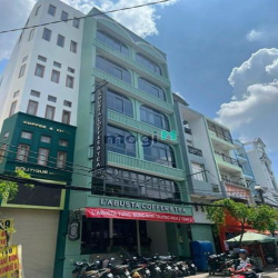 Giá TỐT 36 tỷ! Bán GẤP MT Khu Phố Ẩm Thực Phan Xích Long Q. BT.