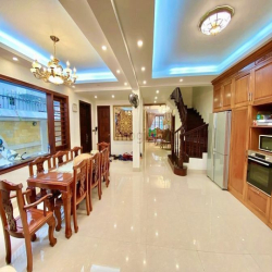 Bán siêu biệt thự Làng quốc tế Thăng Long, Cầu Giấy, 210m,5 tầng,75 tỷ