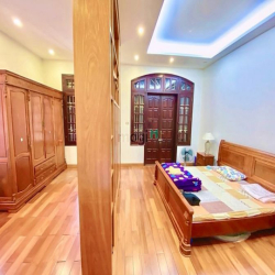 Bán siêu biệt thự Làng quốc tế Thăng Long, Cầu Giấy, 210m,5 tầng,75 tỷ