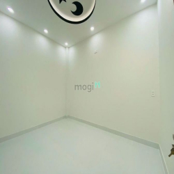 Nhà SHR đường TX 48, DT:4X20m, Lửng, 3 Phòng Ngủ, P/Thờ, Sân xe hơi