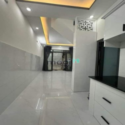 Nhà Đẹp Bán Gấp Căn 70m2 Lưu Hữu Phước P15 Q 8,SHR,Giá 2 tỷ550