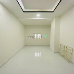 Nhà SHR đường TX 48, DT:4X20m, Lửng, 3 Phòng Ngủ, P/Thờ, Sân xe hơi