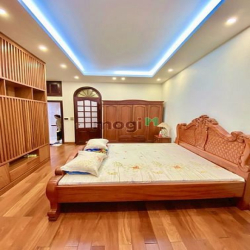 Bán siêu biệt thự Làng quốc tế Thăng Long, Cầu Giấy, 210m,5 tầng,75 tỷ