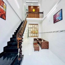 Nhà SHR đường TX 48, DT:4X20m, Lửng, 3 Phòng Ngủ, P/Thờ, Sân xe hơi