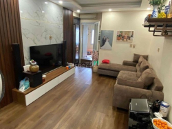 Bán căn hộ tập thể phố Trần Cung, Nghĩa Tân, Cầu Giấy 45m giá 1,6 tỷ.