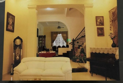 Cần bán căn nhà đầy tâm huyết nằm trong khu compound Thảo Điền 1