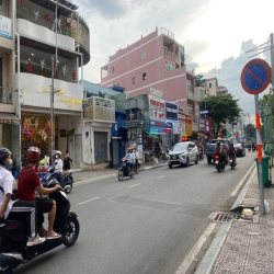 MB cho thuê có vỉa hè rộng rãi