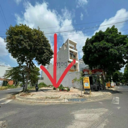 Bán Lô Góc 200m2 Nam Khang Nguyễn Duy Trinh. Long Trường, Q9