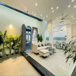 Cho Thuê Nhà Nguyễn Trọng Tuyển, P1, Q.Tân Bình, DT: 6x23, 3 lầu