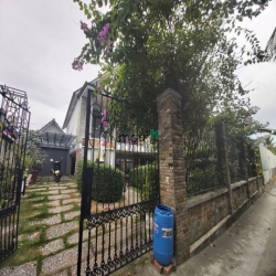 Biệt thự sân vườn An Sương Quận 12, 250m2, trồng rau nuôi gà thả cá