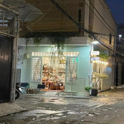 HẺM XE TẢI, Phan Văn Trị Bình Thạnh, 2 Tầng 30m2 (4.2x8m), chỉ 4.65 tỷ