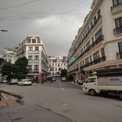 Cho thuê nhà mới xây lưu hữu phước, P.mỹ đình 1, Q.nam từ liêm, HN