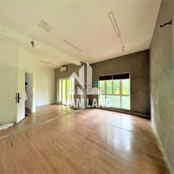Villa căn góc 2 mặt tiền đường NGUYỄN VĂN HƯỞNG hồ bơi sân vườn 625m2