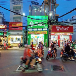 Cho thuê nhà nguyên căn giá rẻ mặt tiền ngang 7m đường Phan Văn Trị