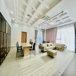 Bán Penthouse 3PN 2WC 160m2 Sunrise City Quận 7 nội thất mới giá 13 tỷ