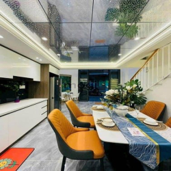 Bán nhà riêng hxh tránh linh chiểu, thủ đức, 5x21m, 5PN nhĩnh 10 tỷ