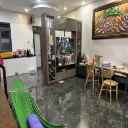Bán Nhà Mới Hẻm Xe Hơi Lê Văn Việt, 72m2 (6x12), 3 Tầng, TNP B, Q9