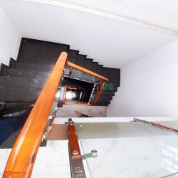 Bán nhà quận 8 diện tích ngang 8m khủng hẻm 3 gác