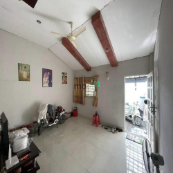 Giáp gò vấp - hẻm 6m thông sát mặt tiền vườn lài quận 12 - hơn 210m2,