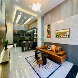 Bán Nhà Phố Đẹp Đường Quang Trung, Phường 11, Quận Gò vấp, Hồ chí Minh