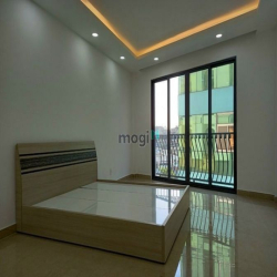 Nhà đẹp Đặng Thuỳ Trâm, 5mx11m, Trệt, Lửng, 2 Lầu, ST, xe hơi vào nhà