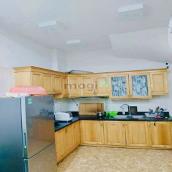 Cho thuê nhà Mới tinh FULL ĐỒ - Sát Cv Hoà Bình  5 Tầng. ô ngủ. Ở Ngay