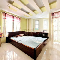 Nhà HXH Phan Đăng Lưu, p5, PN, ngang rộng, tặng NT, 55m2, 7.6 tỷ