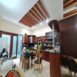 Bán nhà mt khu Trần Lựu. p An Phú. 8x20m. Hầm + 2.5 lầu. giá 32 tỷ