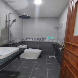 SIÊU PHẨM TÒA  VP Hồ Tùng Mậu, 8 tầng, ô tô tránh, ngõ thông, KD,