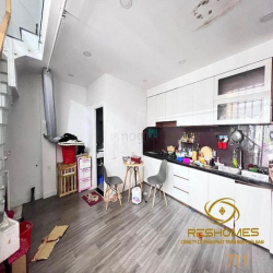 Bán nhà 1 trệt 1 lầu hẻm 88 Lý Văn Sâm giá 3,2 tỷ