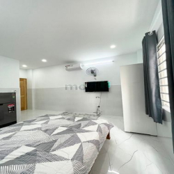 Loạt căn hộ dịch vụ Tân quy quận 7, full nội thất, giảm giá sập sàn