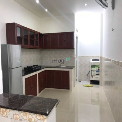 Bán nhà hẻm 3m Bà Hom, 1 lầu BTCT, 44m2, giá nhỉnh 4 tỷ!