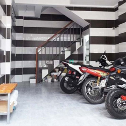 Bán Căn Hộ Dịch Vụ 5 Tầng, 31m2, Xây 2020, Dòng Tiền 14tr/tháng.Hẻm 3m