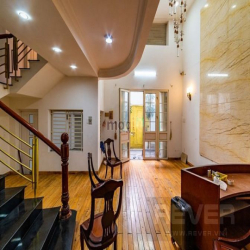 Cho thuê nguyên căn nhà mặt tiền Vạn Kiếp Phan Xích Long kinh doanh