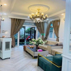 Biệt Thự Cổ Điển sân vườn 6x20m ngay TT Gò Vấp gần Cityland hơn 12tỷTL