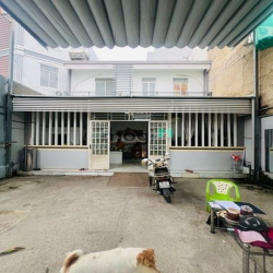 Nhà sân vườn HXH Nguyễn Quý Yêm Bình Tân 182m2 2 tầng , chỉ 9 tỷ TL