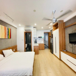 Bán gấp CHDV 5.5x25 KC 1 hầm 5 tầng 15 phòng Trần Não Bình An Quận 2