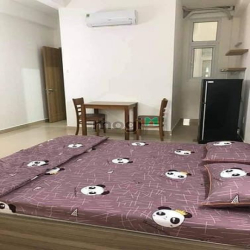Bình Thạnh, CHDV 6 Tầng Thang Máy 100m2, Thu 70TR/Tháng, chỉ 130TR/m2