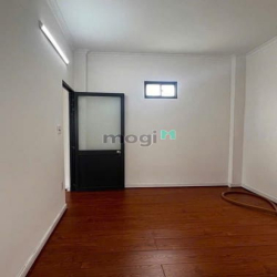 Bán Nhà Hẻm Xe Hơi Thủ Đức-60M2-2 Tầng-Đã Hoàn Công-Giá 3,9 tỷ-Còn TL
