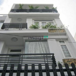 Cho thuê nhà 5 tầng MT Nguyễn Quý Đức, Q2. Giá thuê 50tr/tháng
