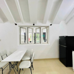 Căn hộ 1 Phòng Ngủ Ban Công Gần Kcx Tân Thuận Q7