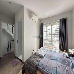 Bán căn Thích Quảng Đức, P5, Phú Nhuận 25m2 giá 2ty7 sổ sẵn