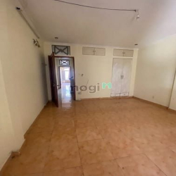 Bán Nhà HXH Đường Ung Văn Khiêm 53m2, Với 3 Tầng, P25, Chỉ 9,5 Tỷ
